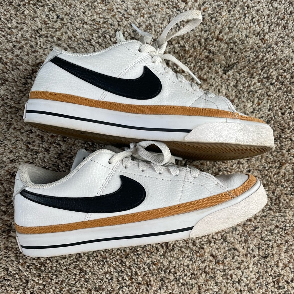 Nike Court Legacy Sneaker